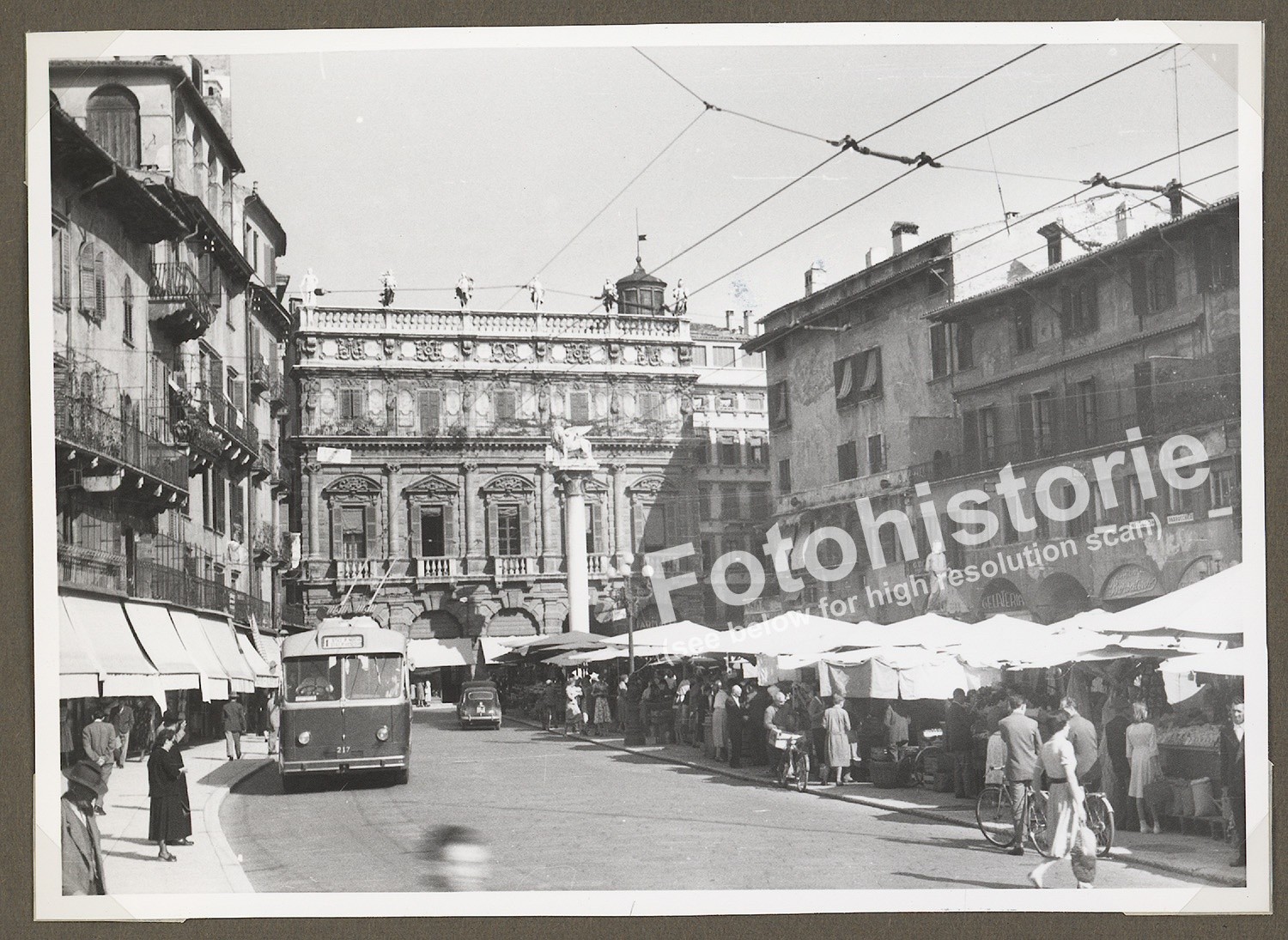 Photo Verona Italy Tram Market Stalls Old Town People 1950s