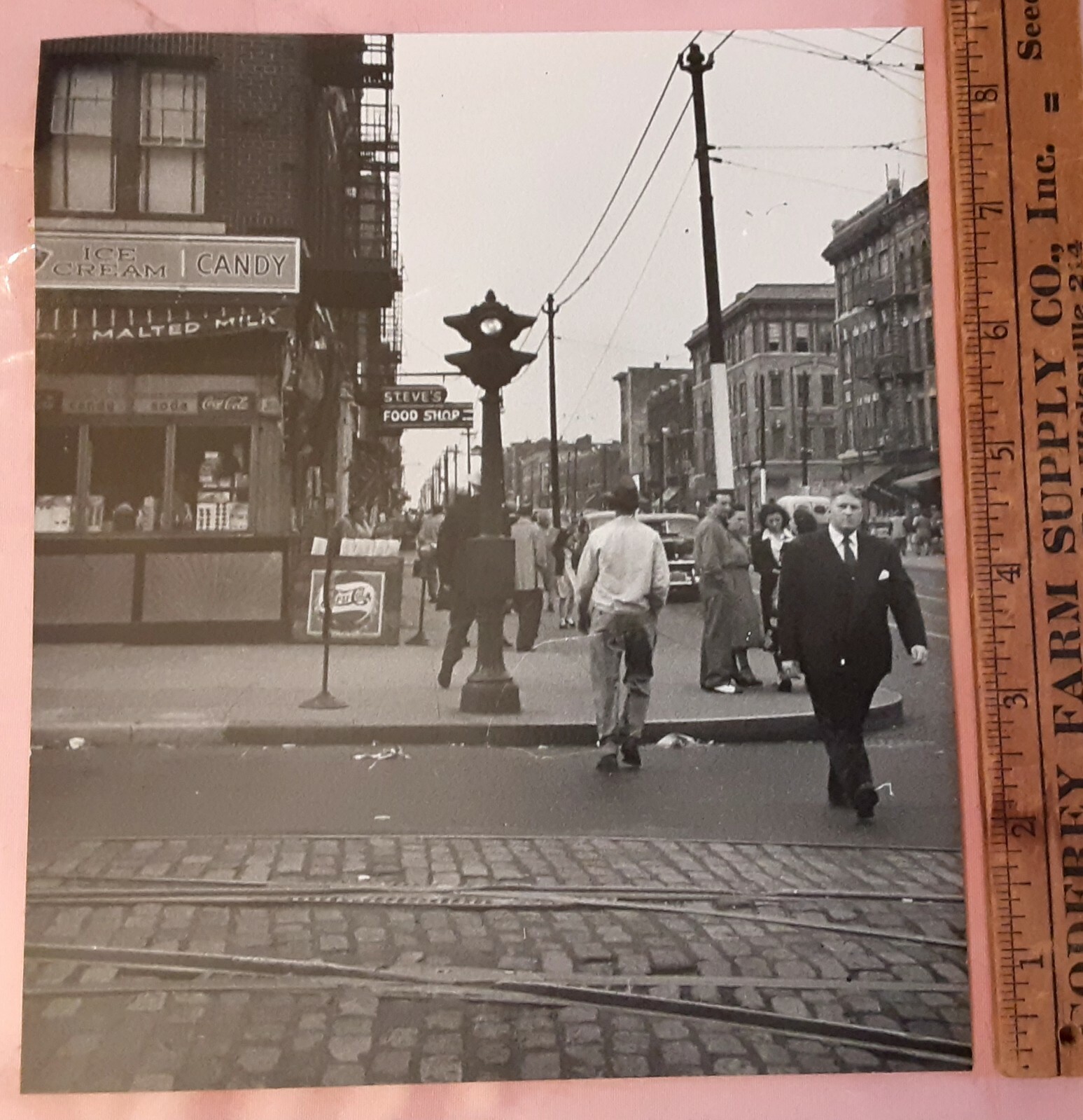 Signed 1947 7.5×8.5 NYC African-American BROOKLYN PHOTO LEAGUE Joe Schwartz ORG