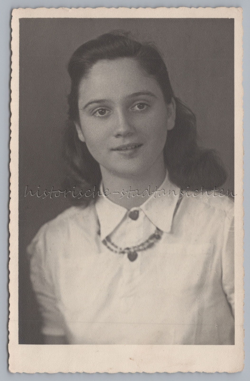Bockenem 1949 – Portrait Woman – Old Photo 1940s