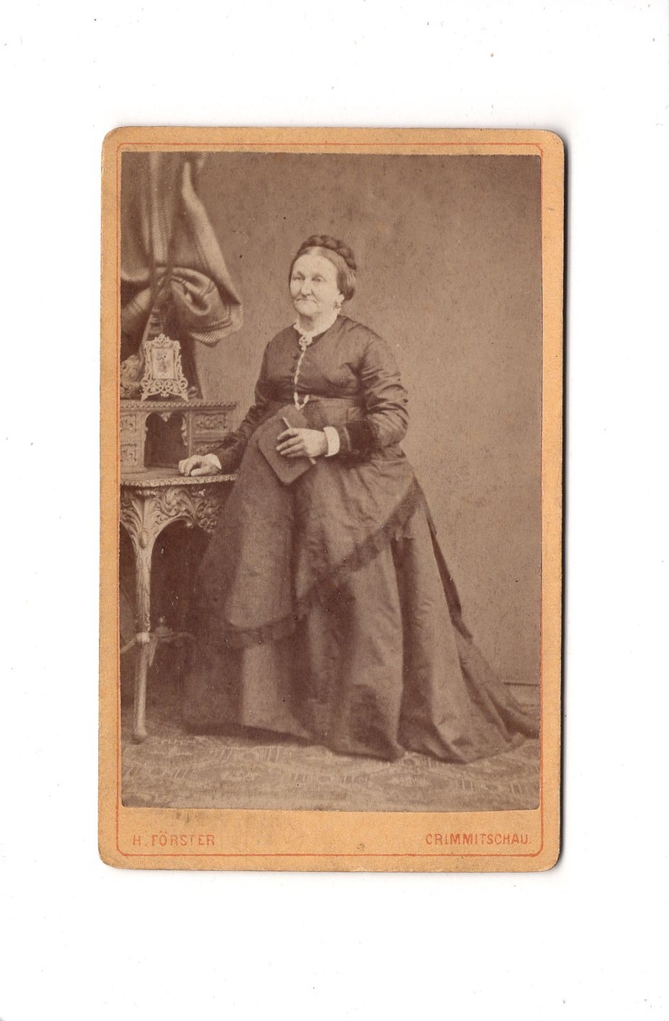 Hermann Förster CDV photo lady portrait/fine lady Crimmitschau around 1870