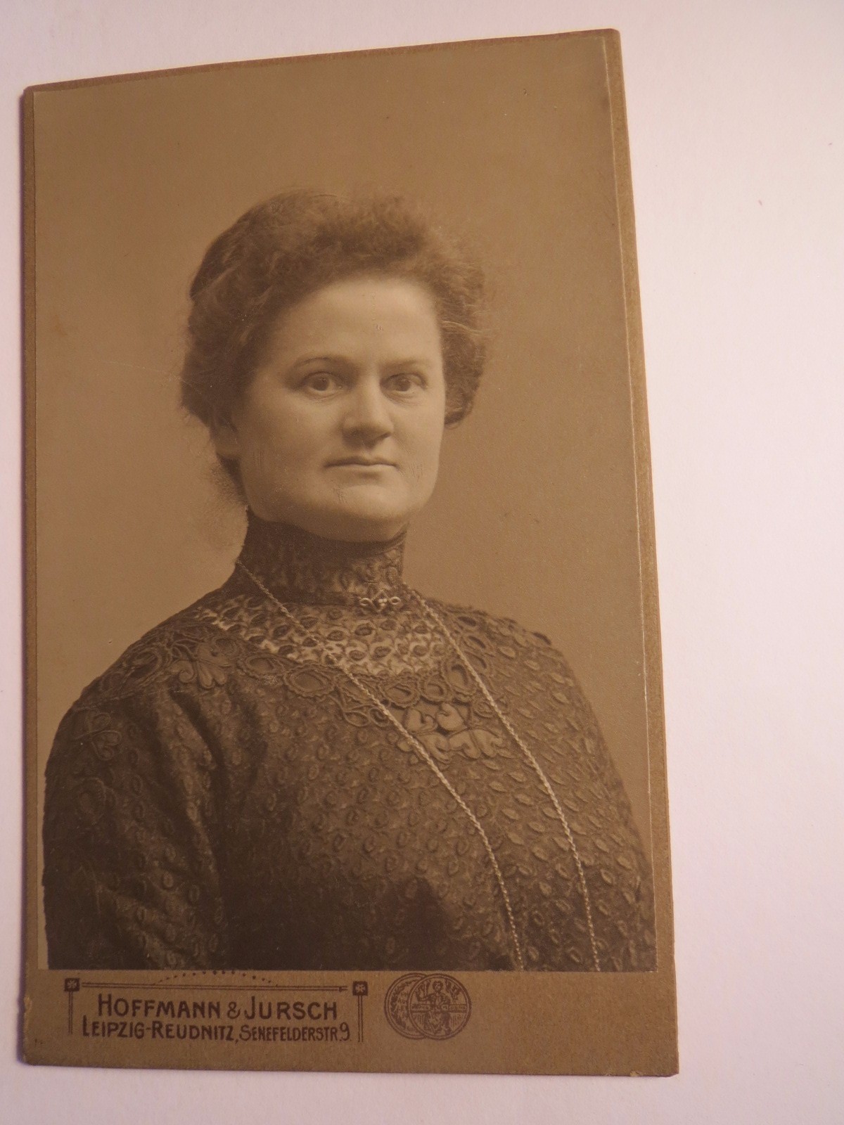 Leipzig-Reudnitz-woman-portrait/CDV