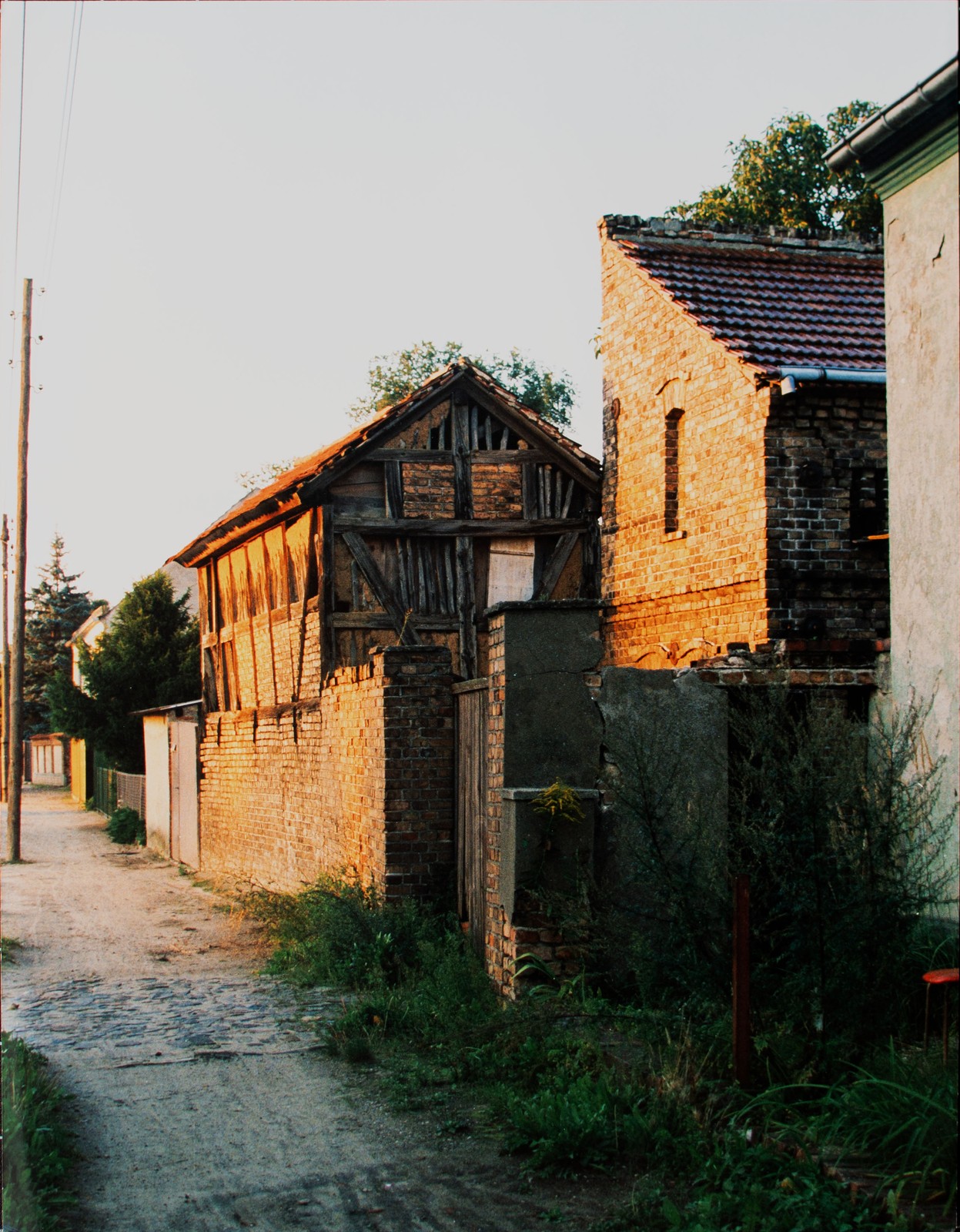Gisela Franke Berlin Brandenburg Village Street Half-Timbered Yard Photography 80s/90s