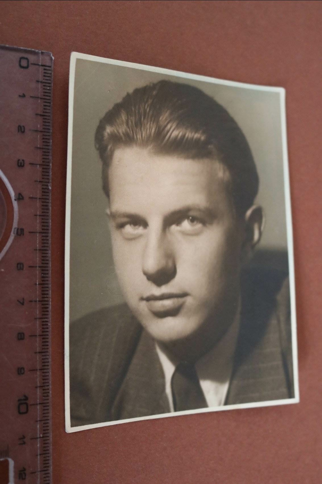 Great old photo portrait of a man famous?? Helmsdorf 1945