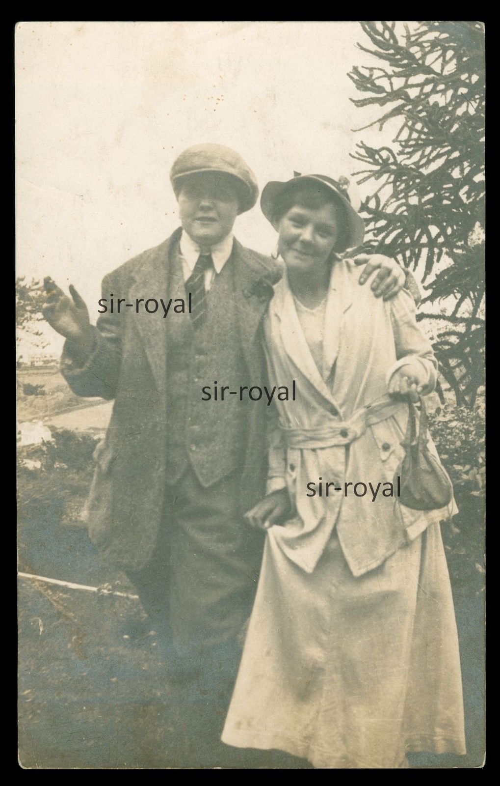 Women’s Movement Photo Postcard 9x14cm
