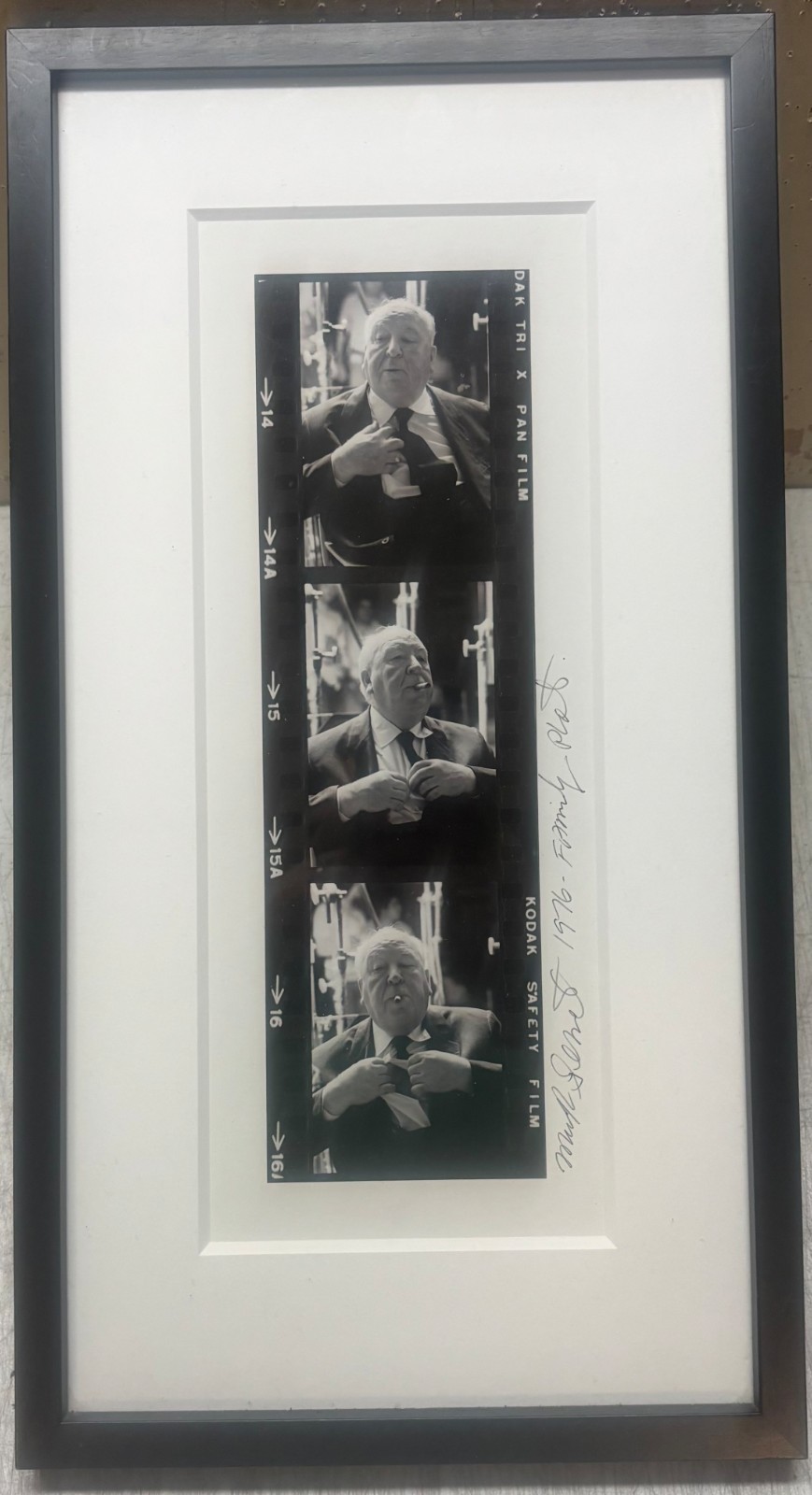Vintage MARK SENNET ‘Family Plot’ ALFRED HITCHCOCK Portrait SIGNED Photograph