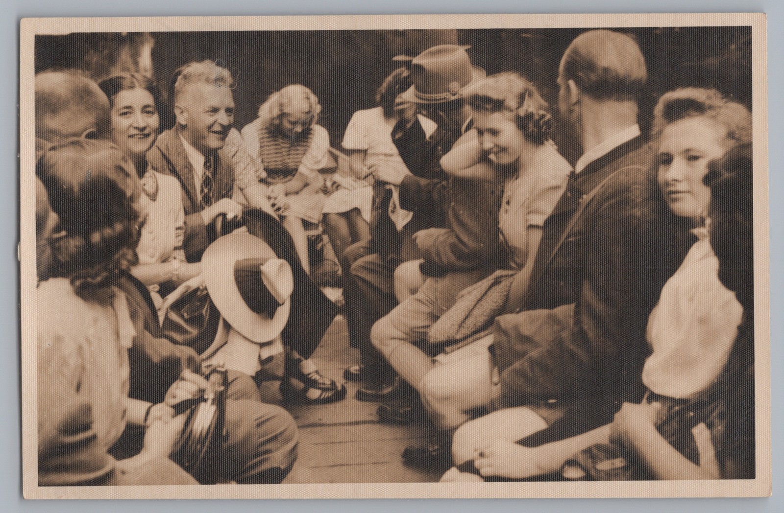 ‘A Boat Trip That’s Funny…’ – Leisure People – Photo 1930s 1940s