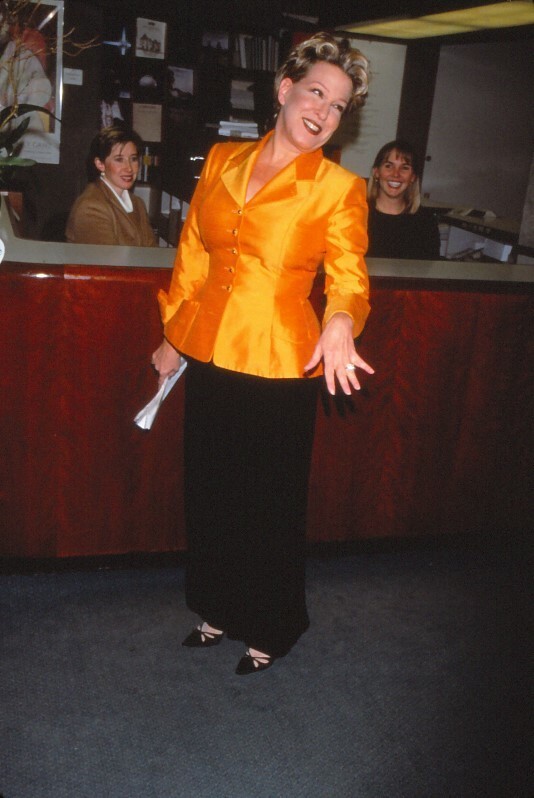 Dia Bette Midler Celebrity Photo Agency 1997 KB Format Photographer P2-15-2-2