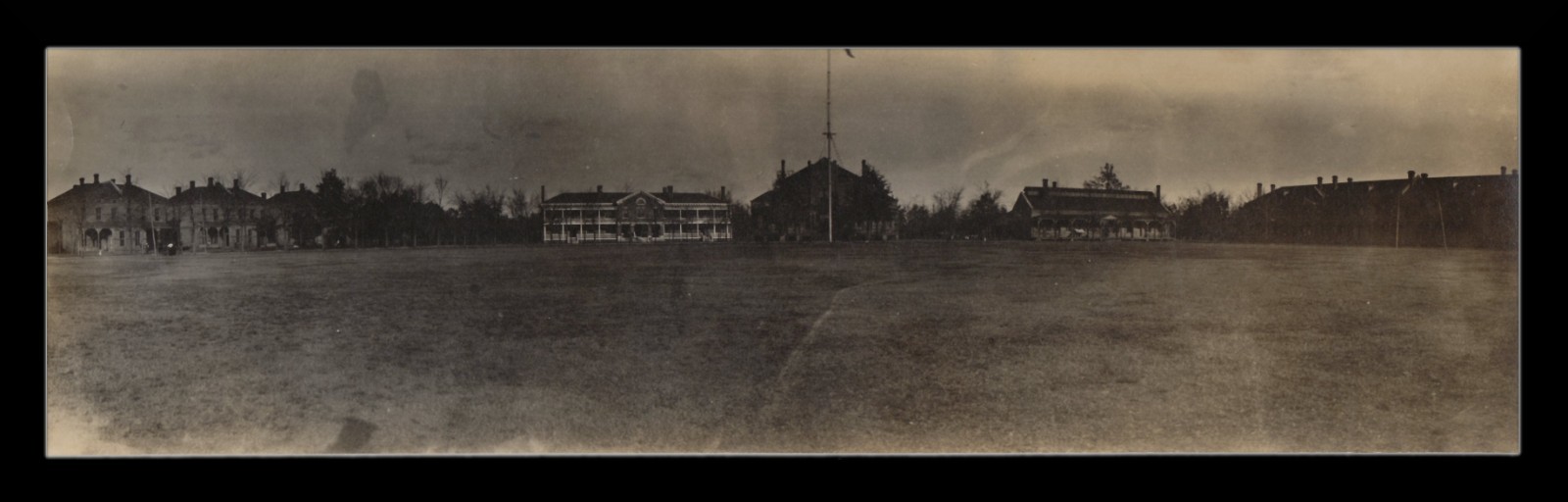 Real Panoramic Photographic Print of Philippines ca 1900-10 (11 1/2″x3 1/4″ ) D