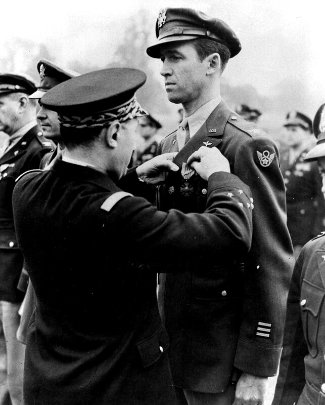 New World War II Photo: Actor and Colonel Jimmy Stewart Receives Medal – 6 Sizes