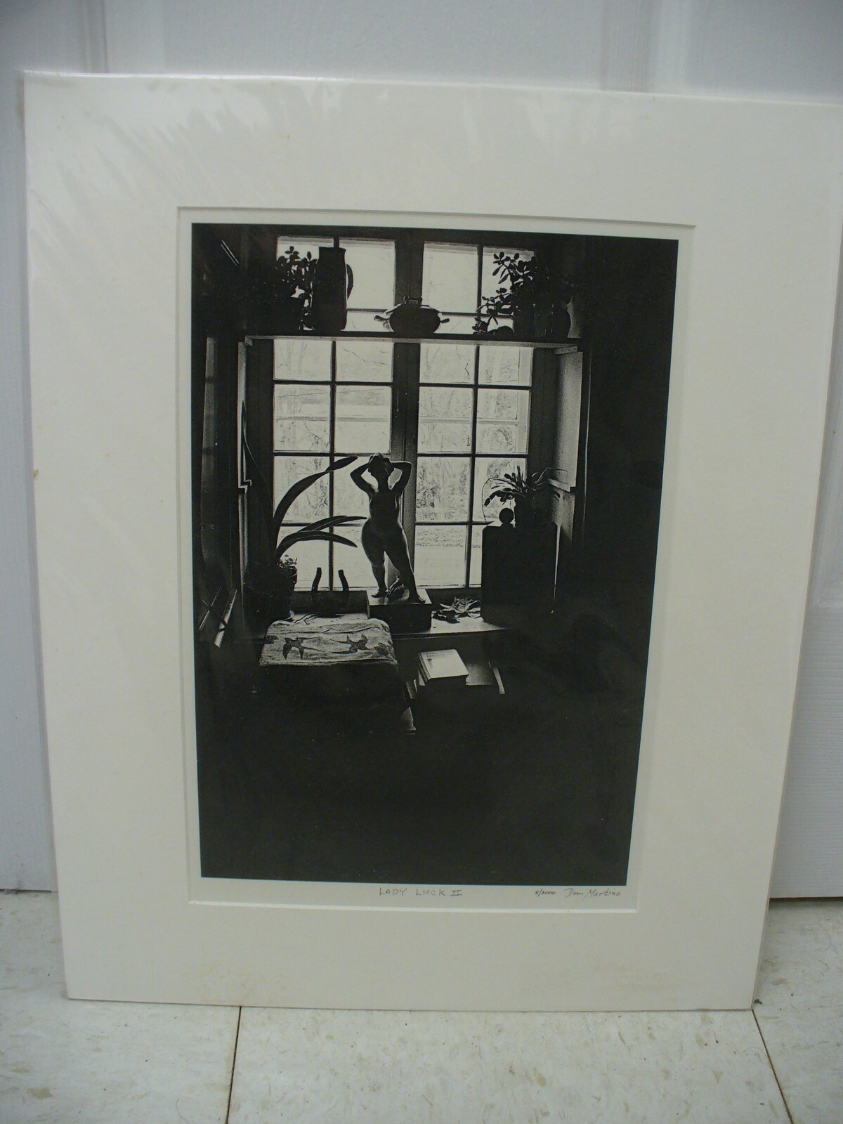 MATTED PHOTOGRAPHY Lady Luck 2 5/200 by Dom Martino 16×20 in Black and White