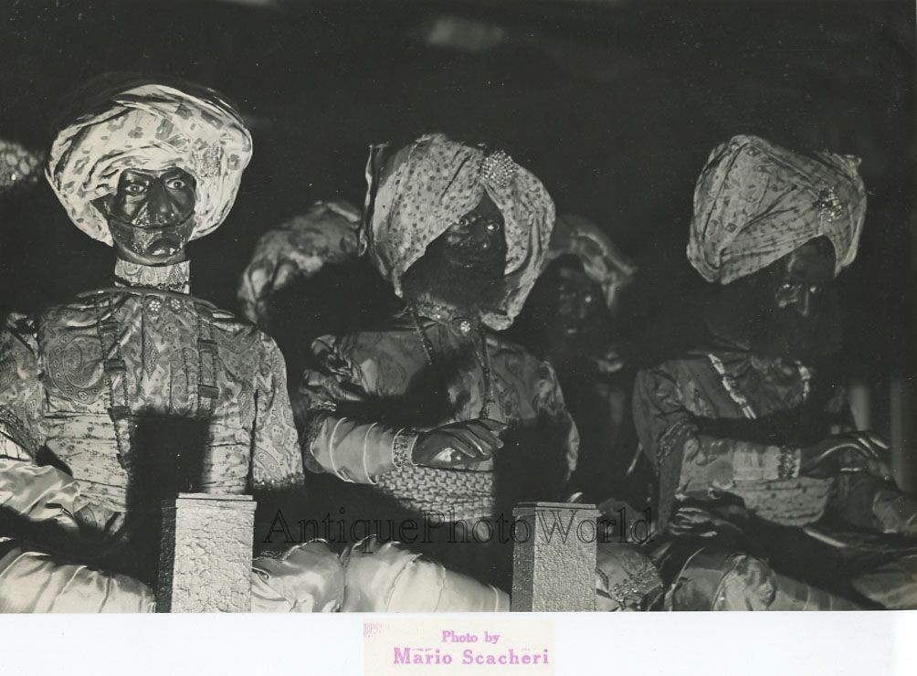 Indian men magicians marionettes dolls strange antique art photo M. Scacheri