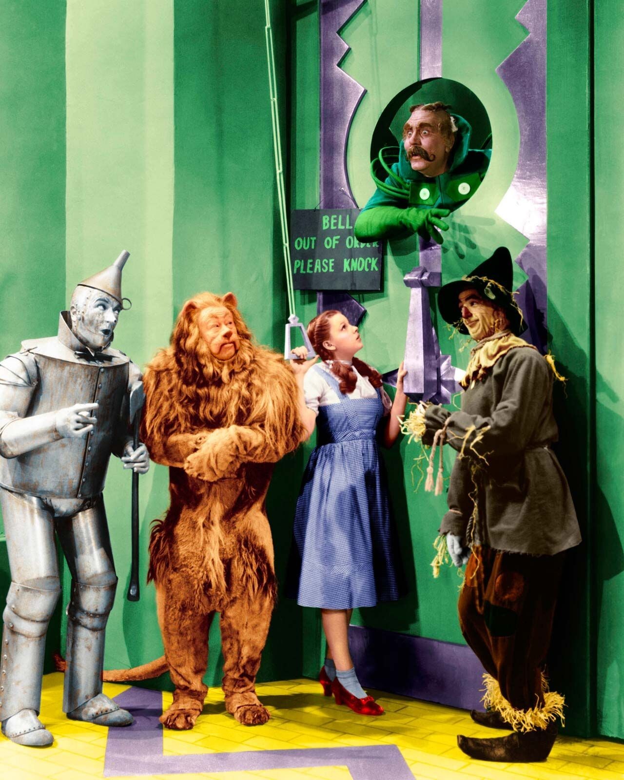 Wizard Of Oz Cast Waiting To Get In Photo Poster 13×19