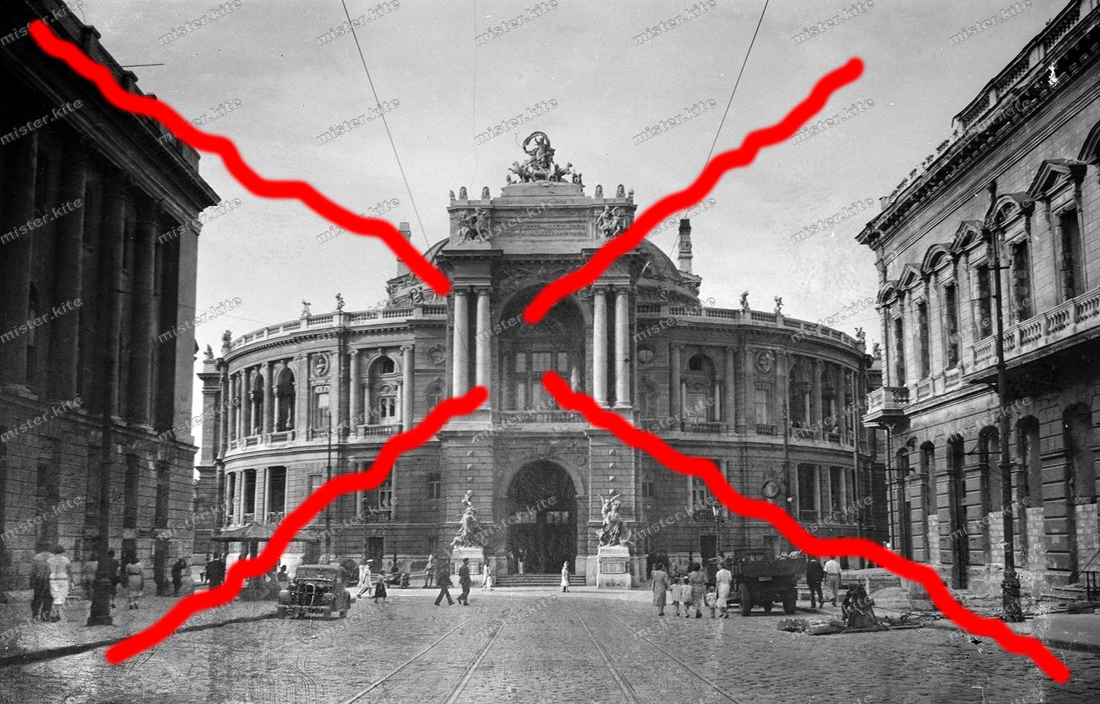 Negative-Odessa-Ukraine-Opera and Ballet Theatre-Architecture-Transport-City-