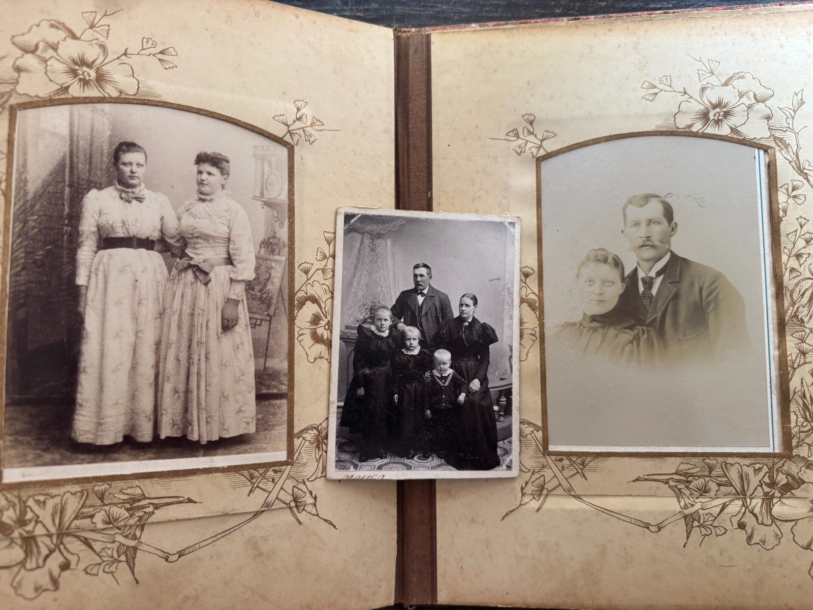 Turn of the Century Photo Album with Deer Emblem with 21 Photos – See Description