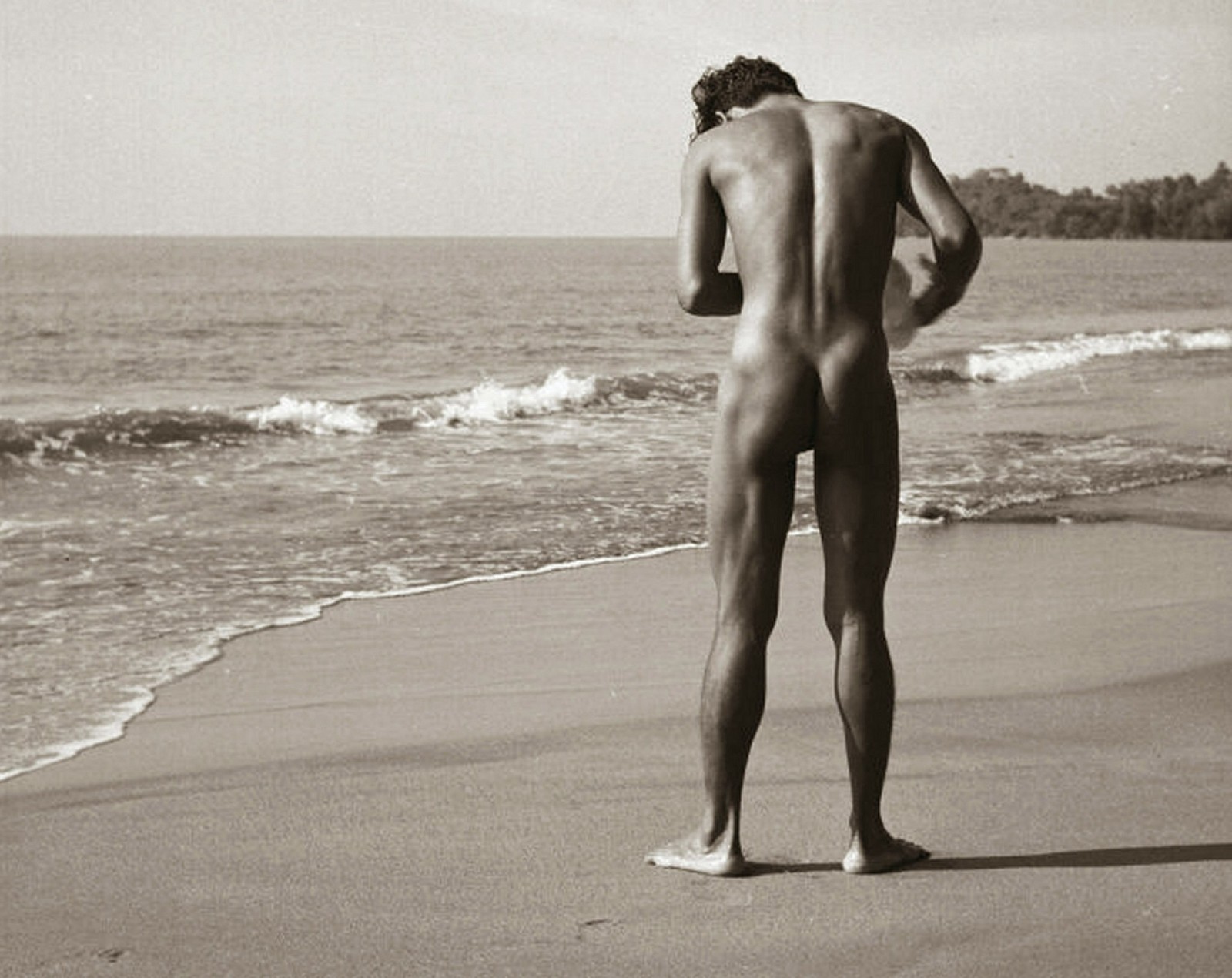 1954 MALE ON BEACH ART PRINT Gay Interest Photo