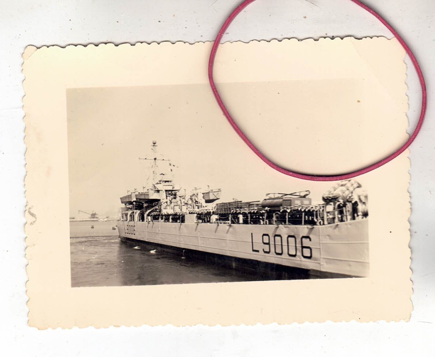 PHOTO PHOTO SHIPS LST CHELIFF L9006 FRENCH NAVY