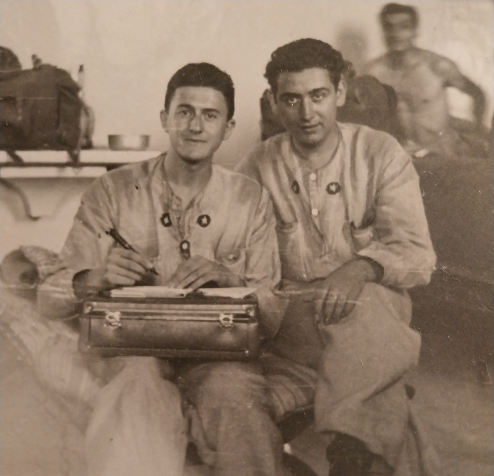 WWII Soldiers Photo Rome Barracks S. Michele Signed Dedication 1941 ( F. 011 )