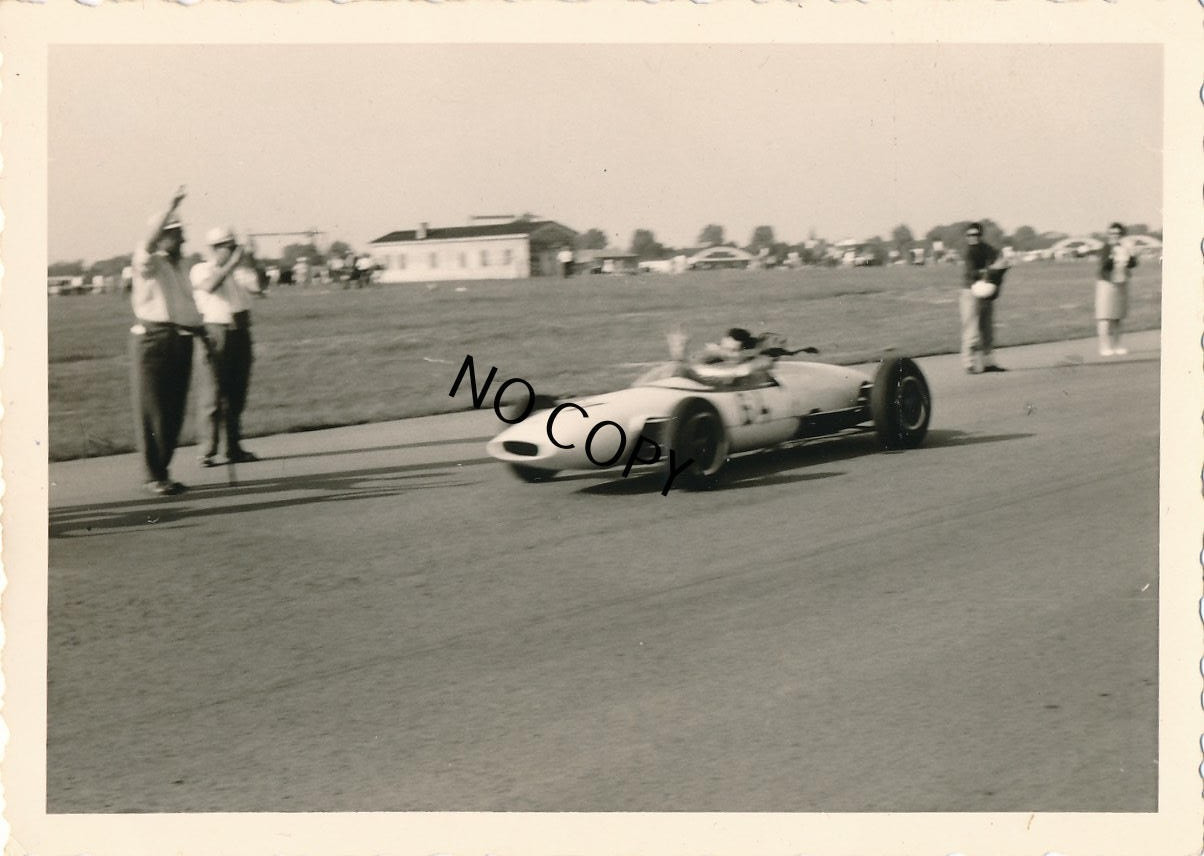 Photo Race Car 1950s X248