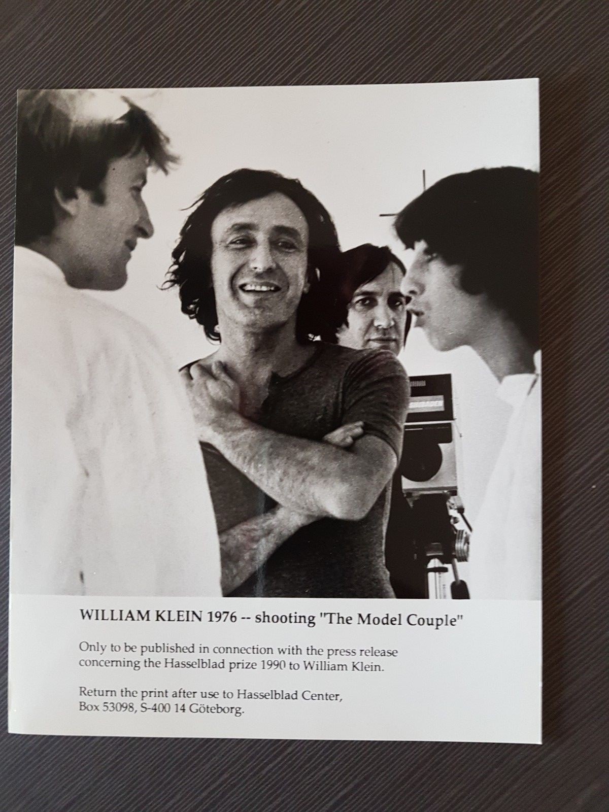 William Klein 1976 shooting the model couple photograph 19.8×15.9cm rare