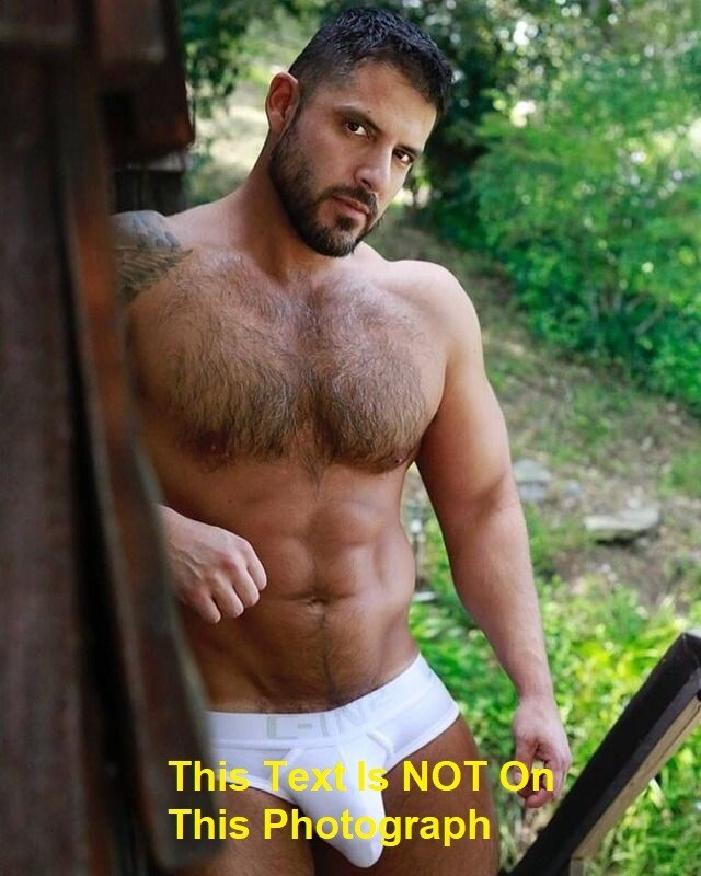 Nude Muscular Gay Man Naked Hunk Beefcake Male Cute Butt Jock HD 8×10 Photo M184