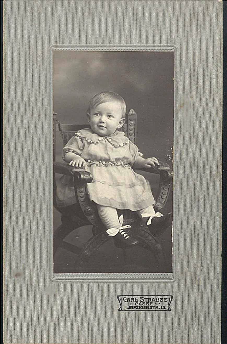 No. 6, the most beautiful children’s photographs between 1900-1930, real photo, various formats
