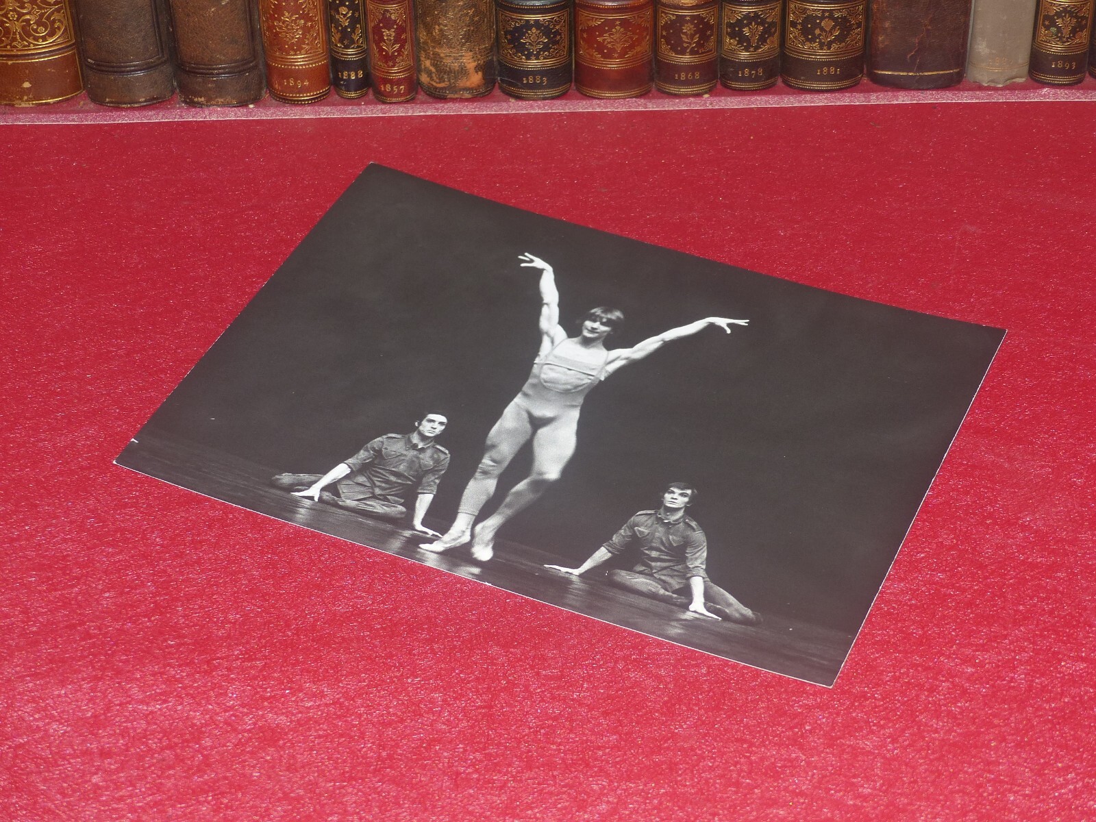 [DANCE] ARGENTIQUE PHOTO C. MASSON / MICHAEL DENARD BEJART OISEAU DE FEU CA 1973