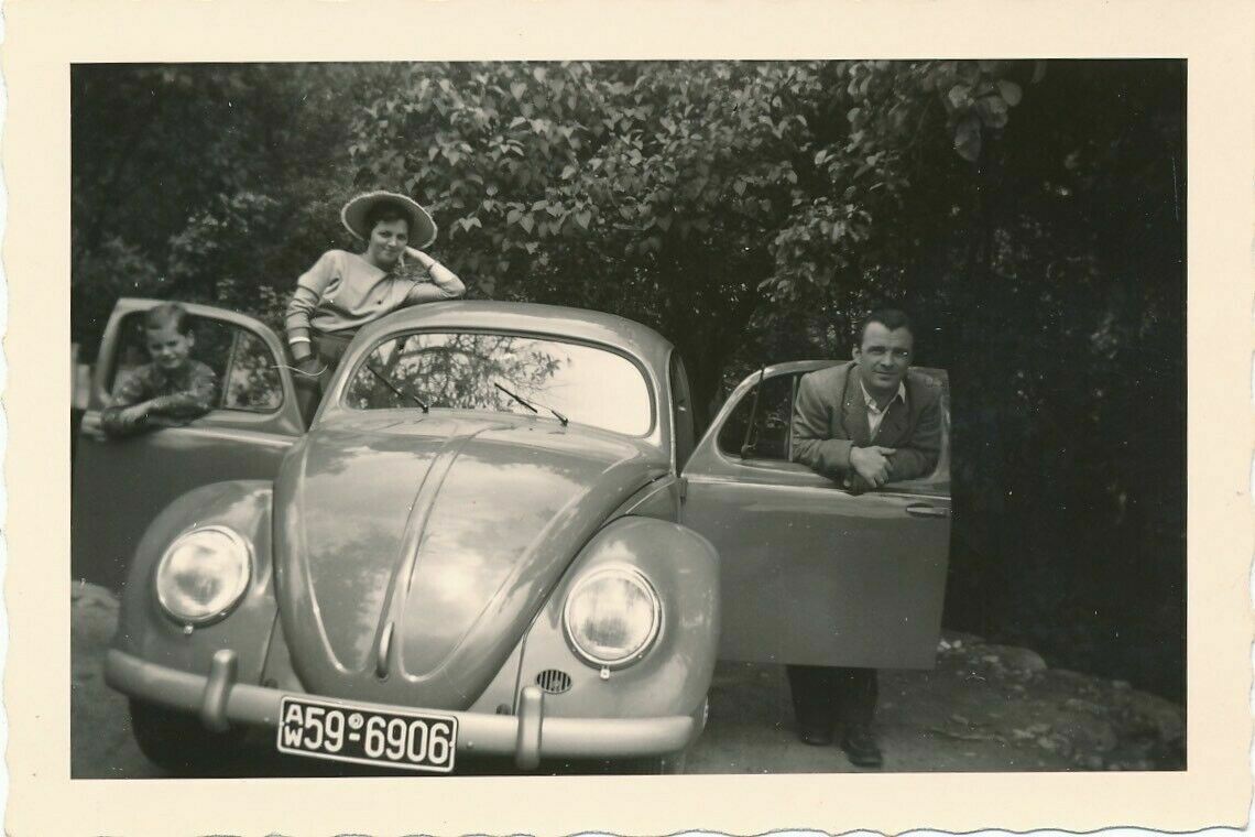 Photo Classic Car VW Beetle AW 59-6906 1.76