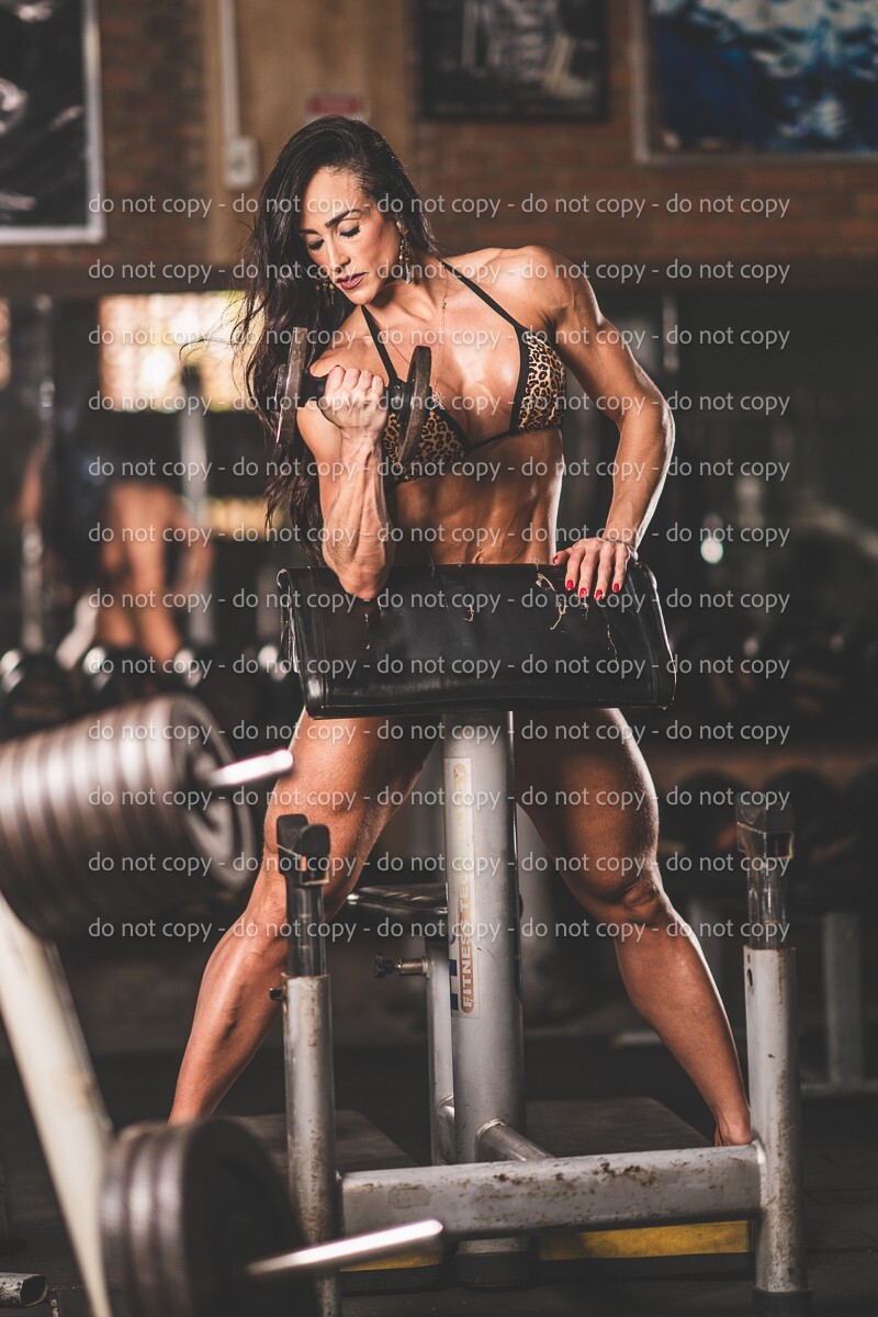 Lot x 18 Art Photography 5x 7, 8×10 Glamour Gym Fitness Model Astrid set #8