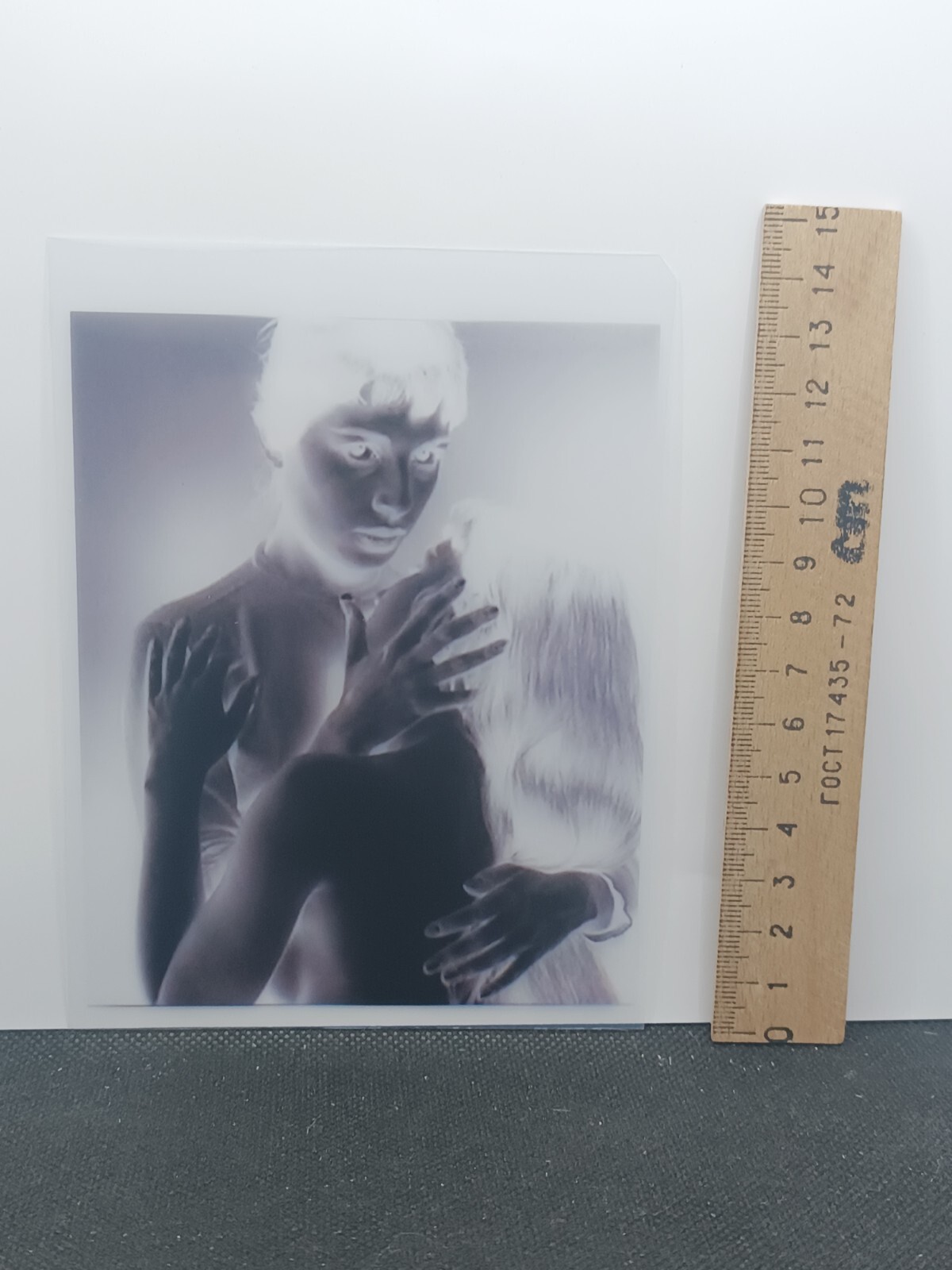 5##Photo negative film -Vintage- Kissing women – Lesbian couple – Love – Kiss