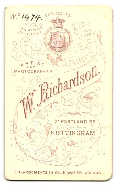Photograph W. Richardson, Nottingham, 2 A Portland Rd., Portrait Young Lady in