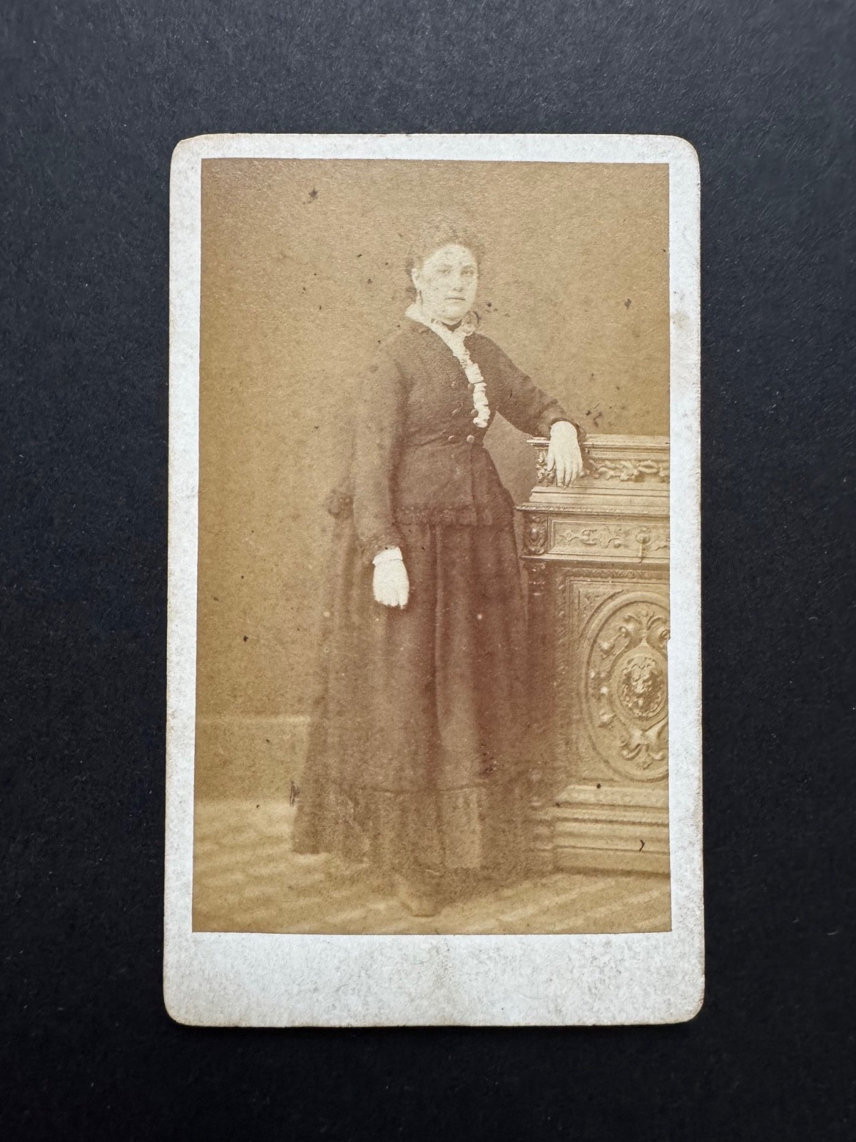 CDV Photo approx. 1870 Mrs. F. Willeme Succr. Sedan France