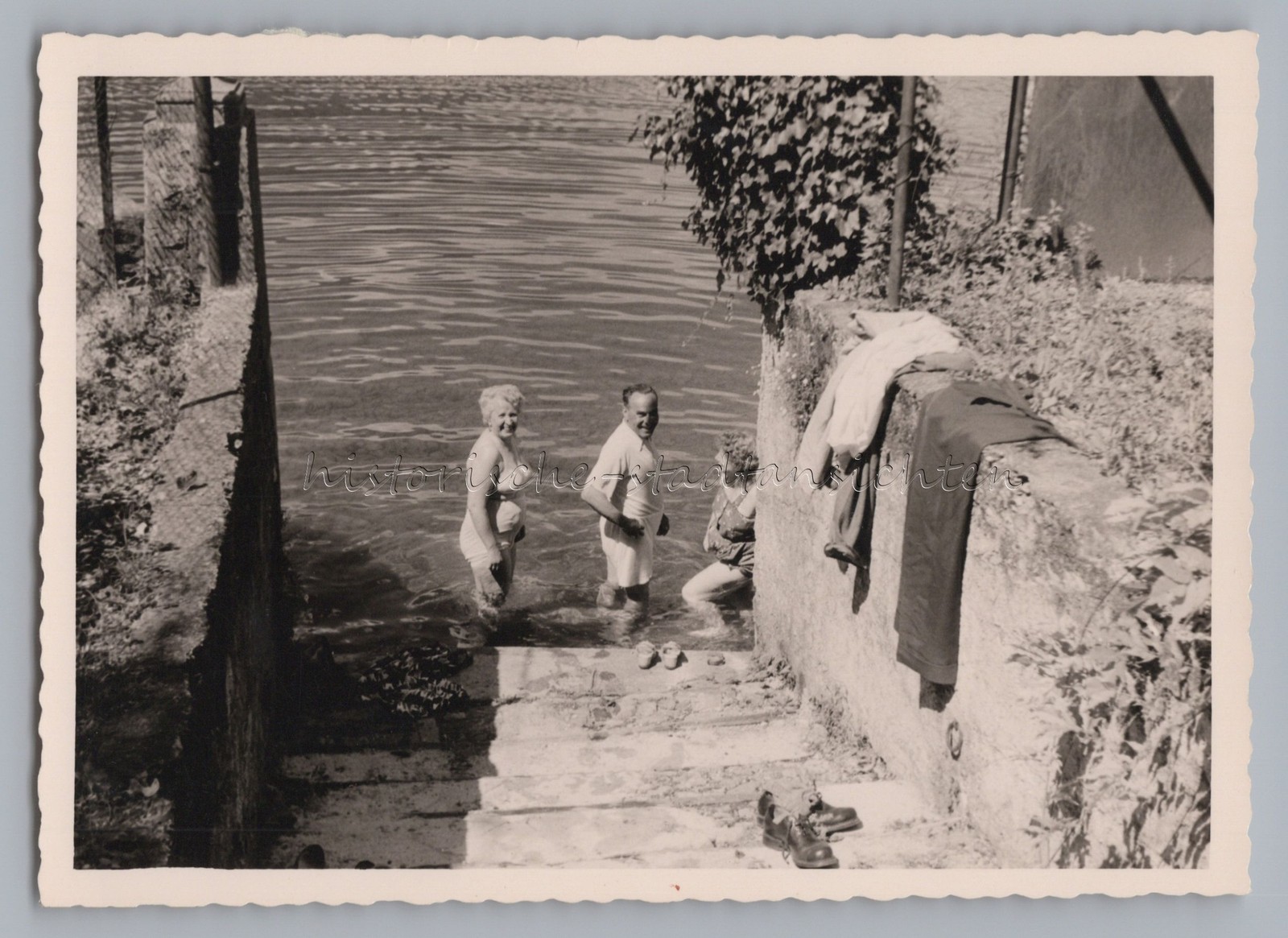 Lezzeno Como Italy 1958 – Stairs to the Lake – Vintage Photo 1950s