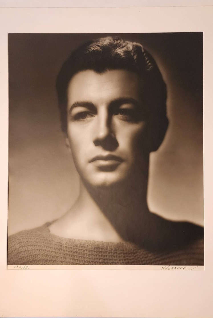LARGE HURRELL SIGNED 16 X 20 ROBERT TAYLOR PORTRAIT HANDSOME HOLLYWOOD GLAMOUR
