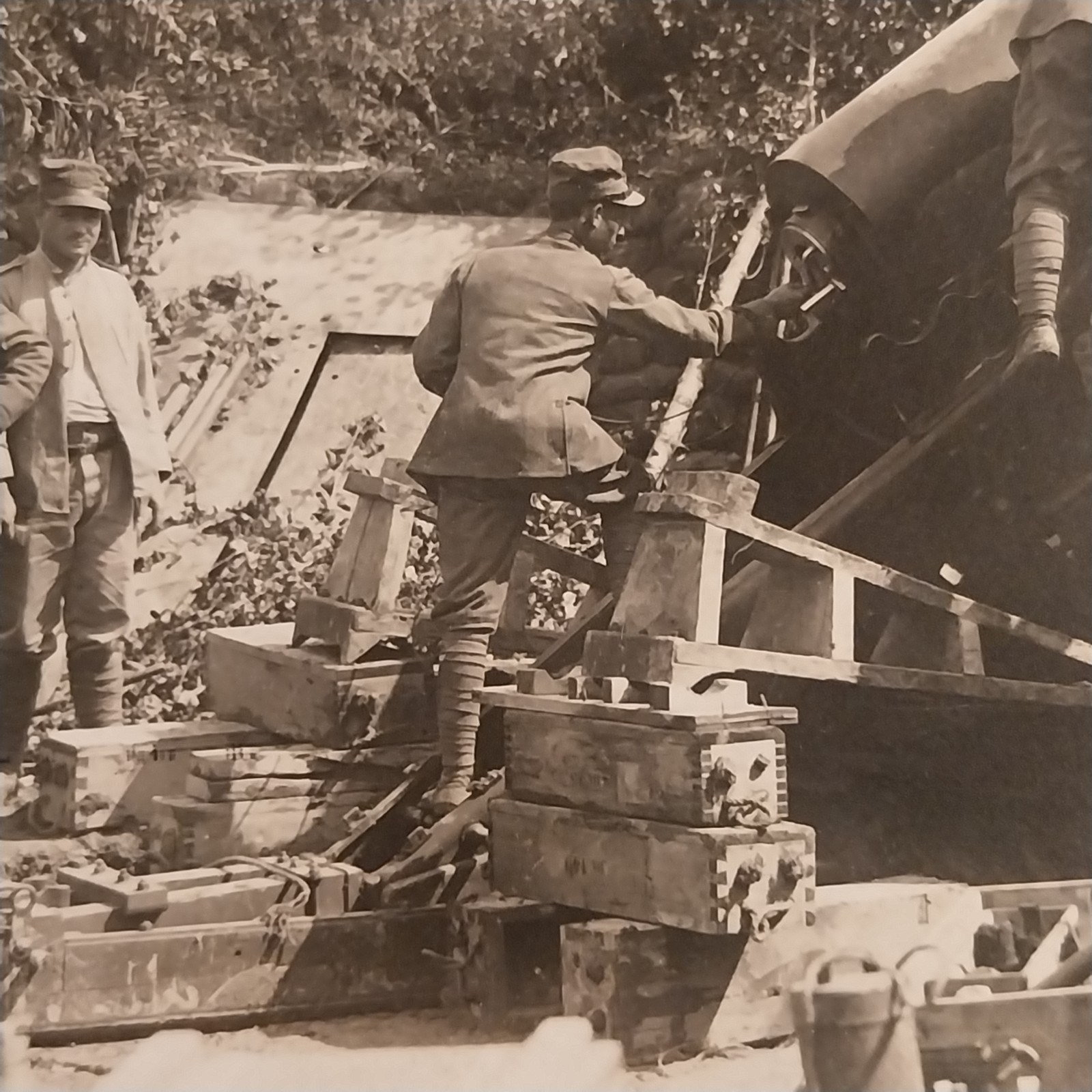 WW1 Soldiers Photo With Italian Cannon Howitzer 149MM 1916 C. (F. 010)