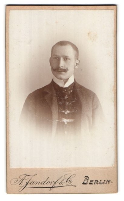 Photograph A. Jandorf & Co., Berlin-C, Spittelmarkt 16-17, portrait fashionable used