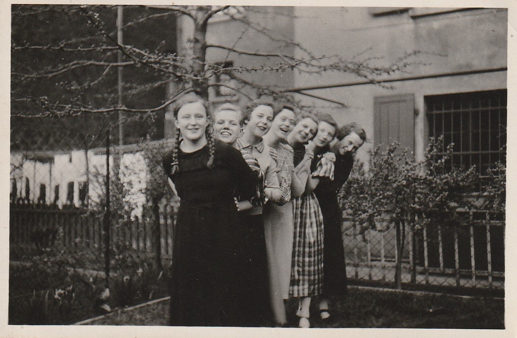 Vintage Photo Pretty Girls Pigtails Snapshot 1935