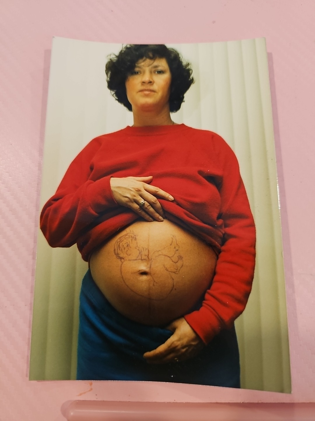 Photo Snapshot Picture Pregnancy Pregnant Belly Mom Woman Unusual