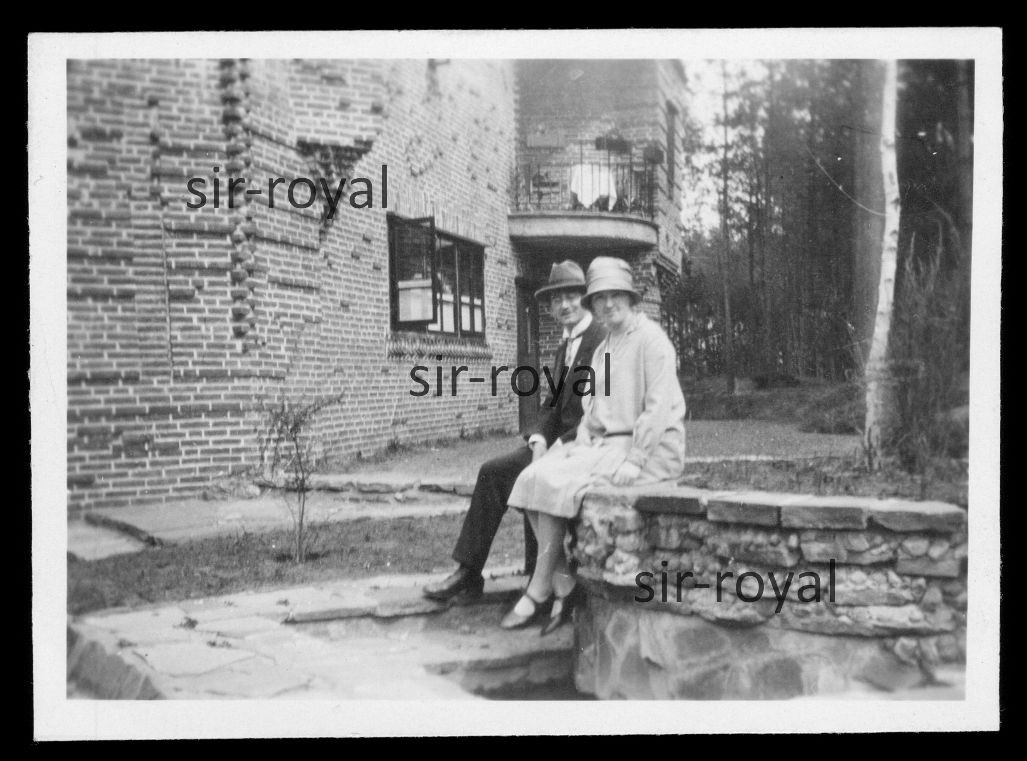 Worpswede 1928 – Couple in Front of House – 1920s – Photo 9x6cm