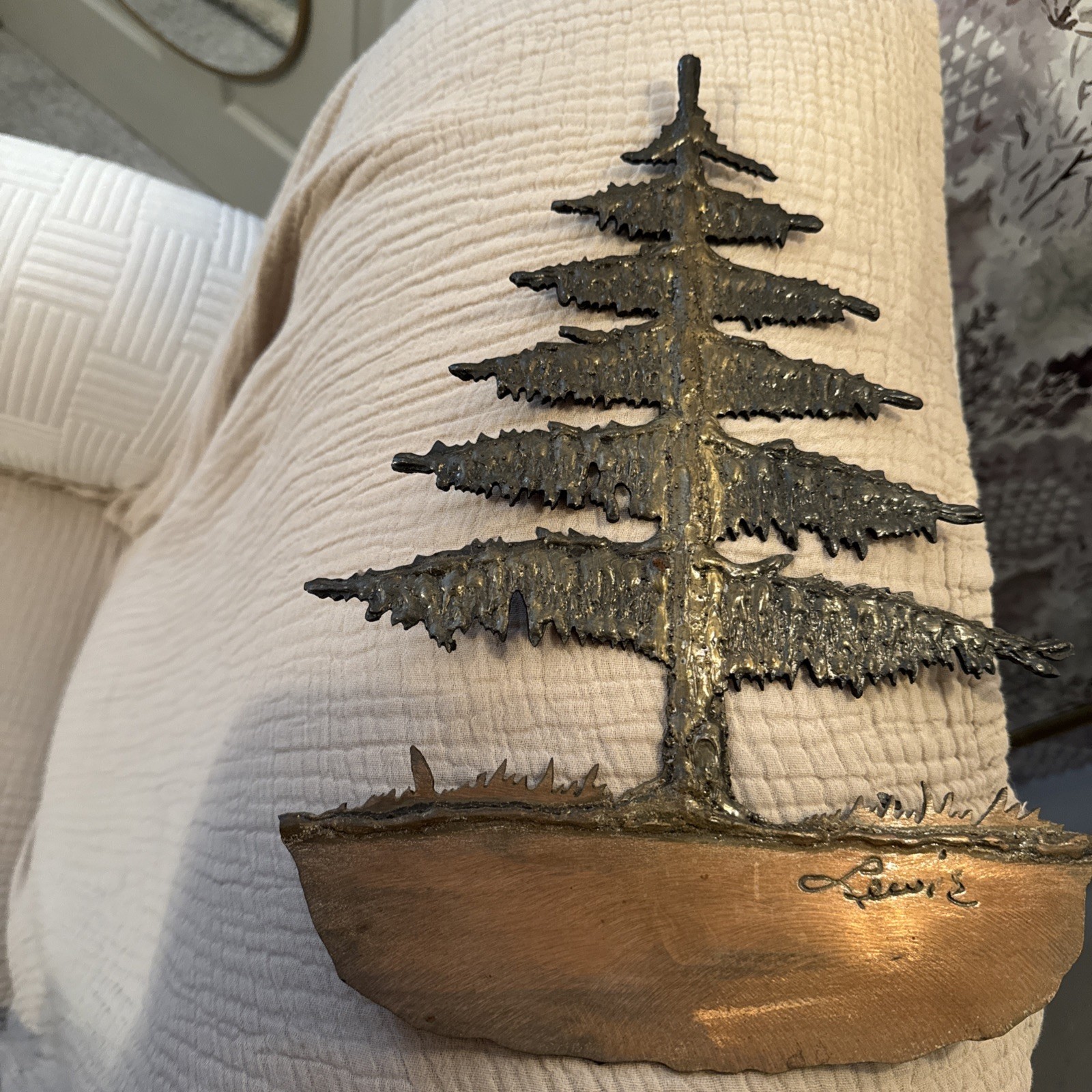 LARRY LEWIS wall hanging Tree Rustic Bronze/Copper look approx size 14×9.5 in.