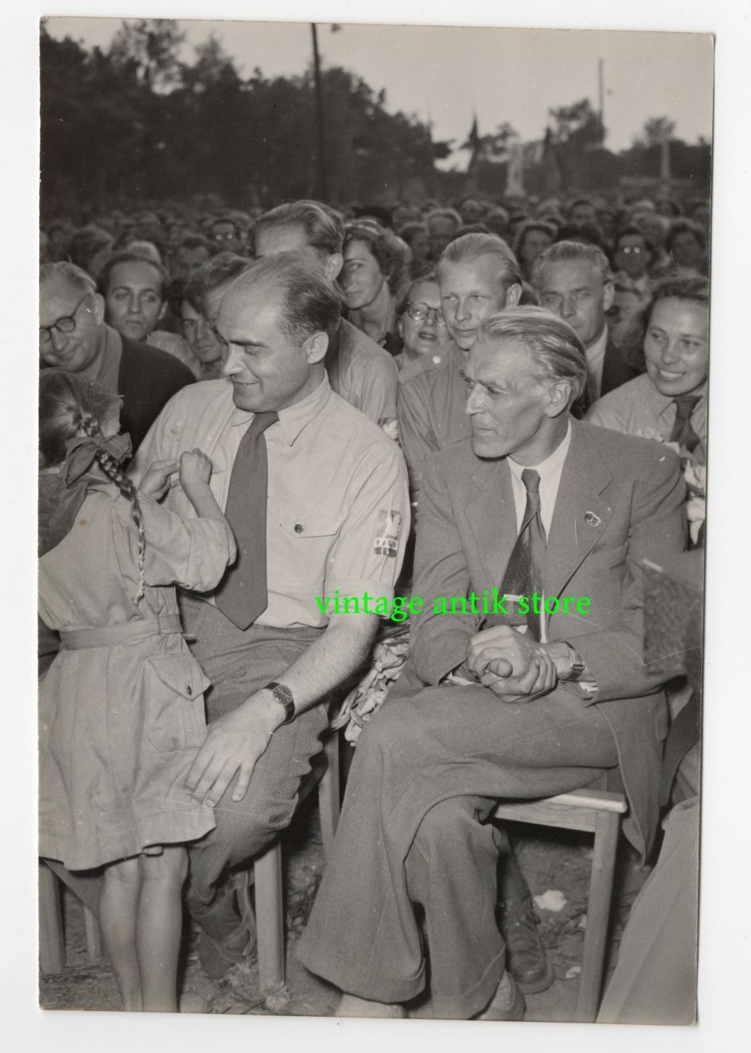 Photos GDR III World Festival 1951 press photos Pablo Neruda friendship
