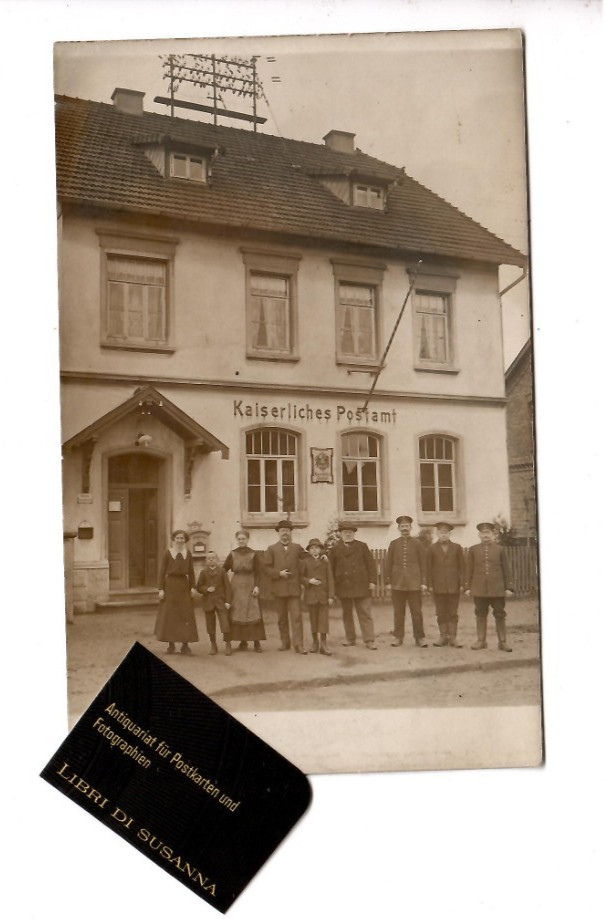 10999-Photo Postcard * People, Postal Officers * Kaiserl. Post Office Size Lafferde Circa 1913