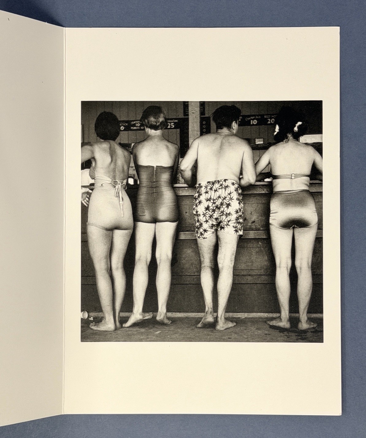 Aaron Siskind Group Art Show Announcement Card 1996 – Chicago Photography