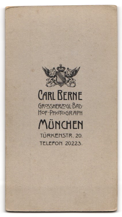 Photograph C. Berne, Munich, Türkenstraße 20, soldier in field grey uniform