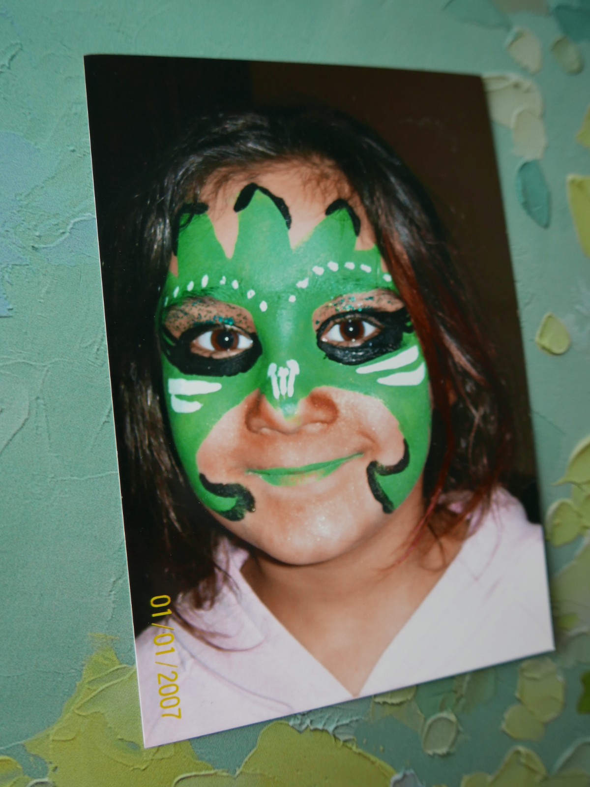 “GIRL”: PHOTO, PHOTOGRAPHY, CHILD, FUN, LEISURE, “PAINTING”, PROJECT, ART!