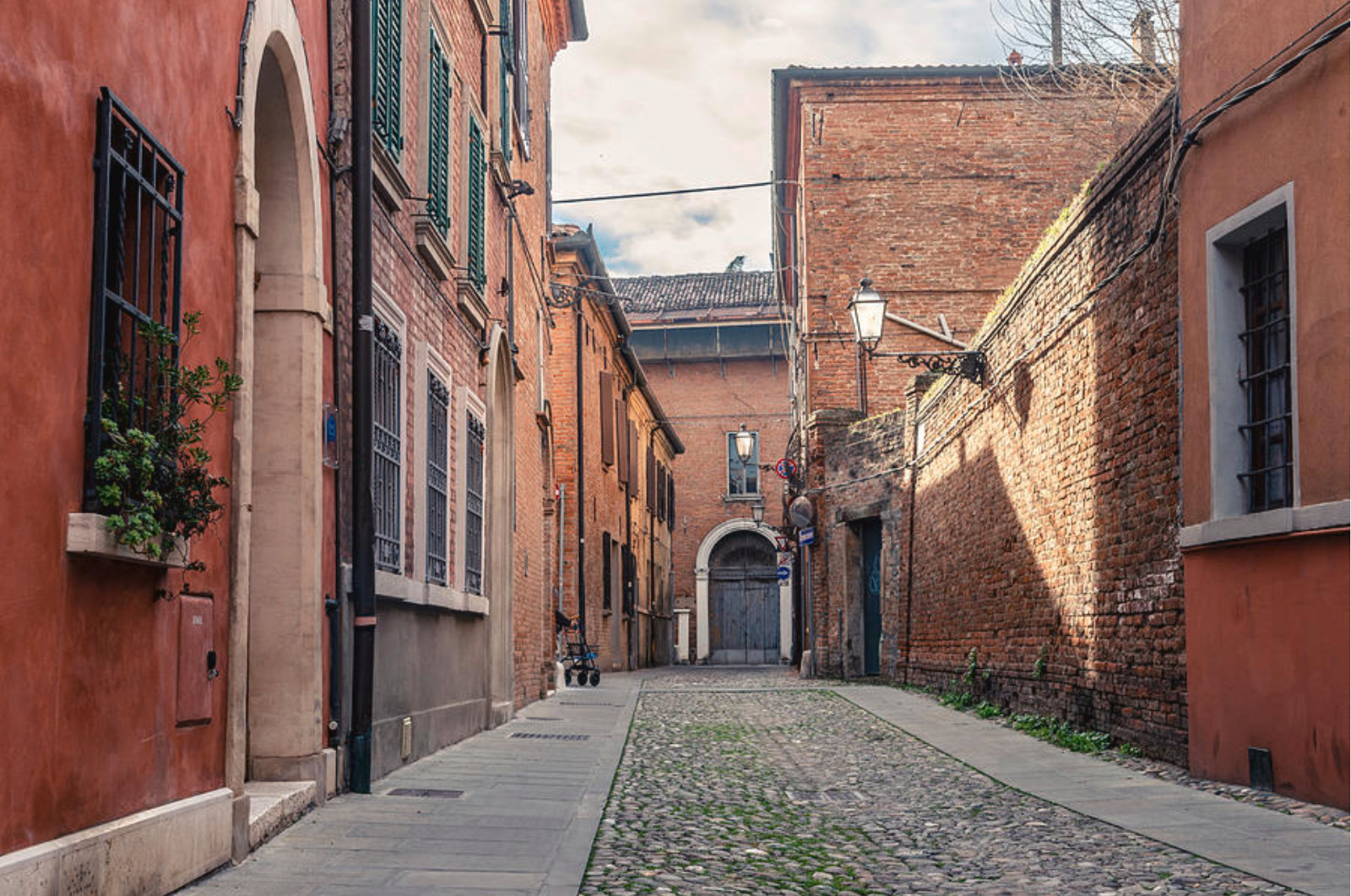 Digital photography- Italy,Ferrara- Image (for print, or just as a wallpaper)