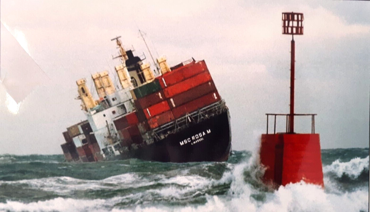 Current News Photo AFP Sea France Shipwreck Cargo Ship CYPRIOT MSC ROSA 1997