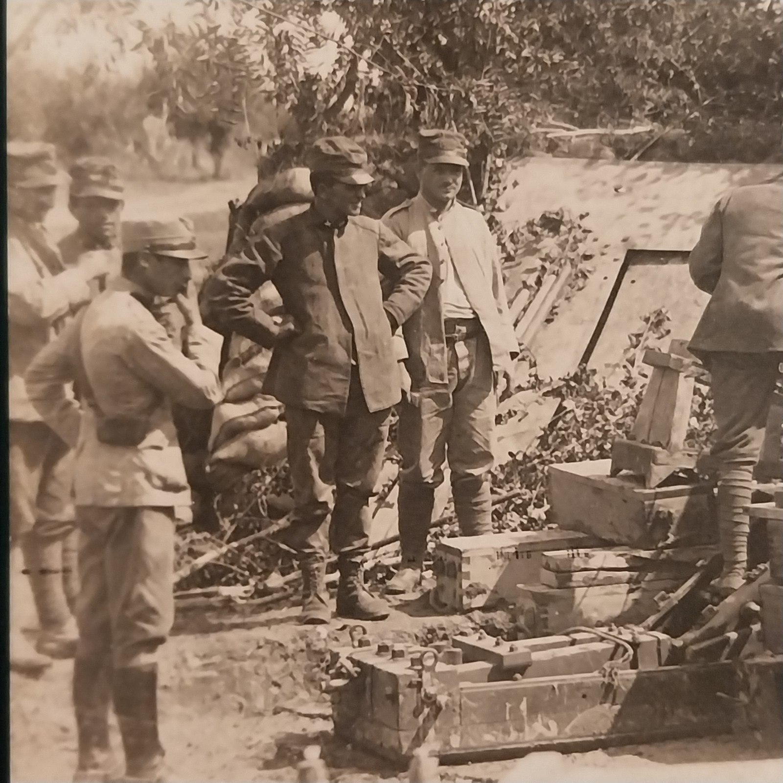 WW1 Soldiers Photo With Italian Cannon Howitzer 149MM 1916 C. (F. 010)