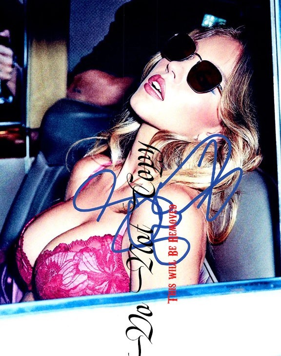 Sydney Sweeney Framed Autographed/Signed Photo REPRINTS 8″X10″ #000