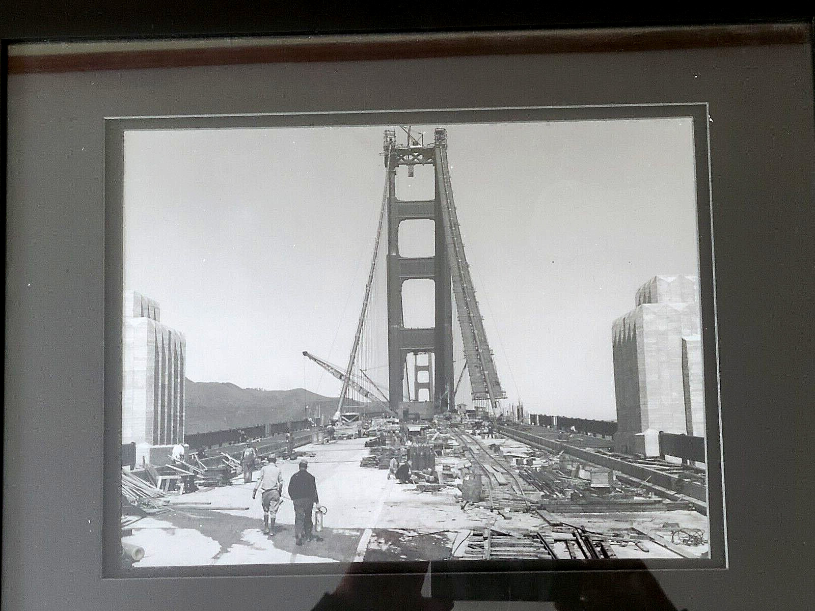 GOLDEN GATE BRIDGE CIRCA 1935