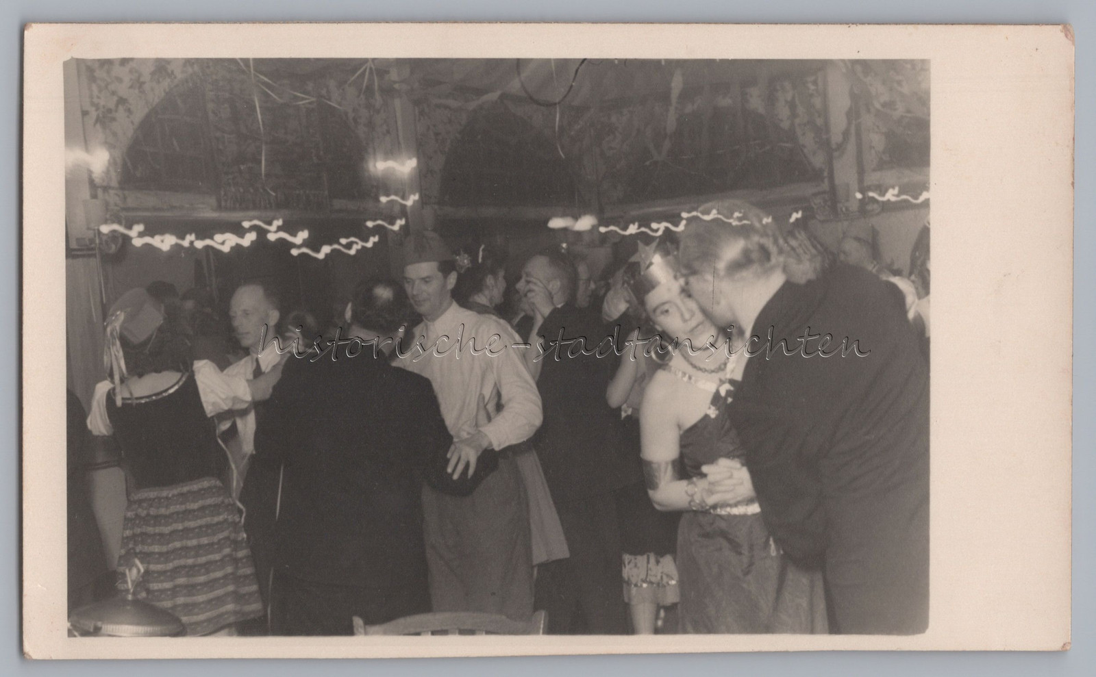 Mardi Gras Dance Dancing Carnival – Vintage Photo 1950s